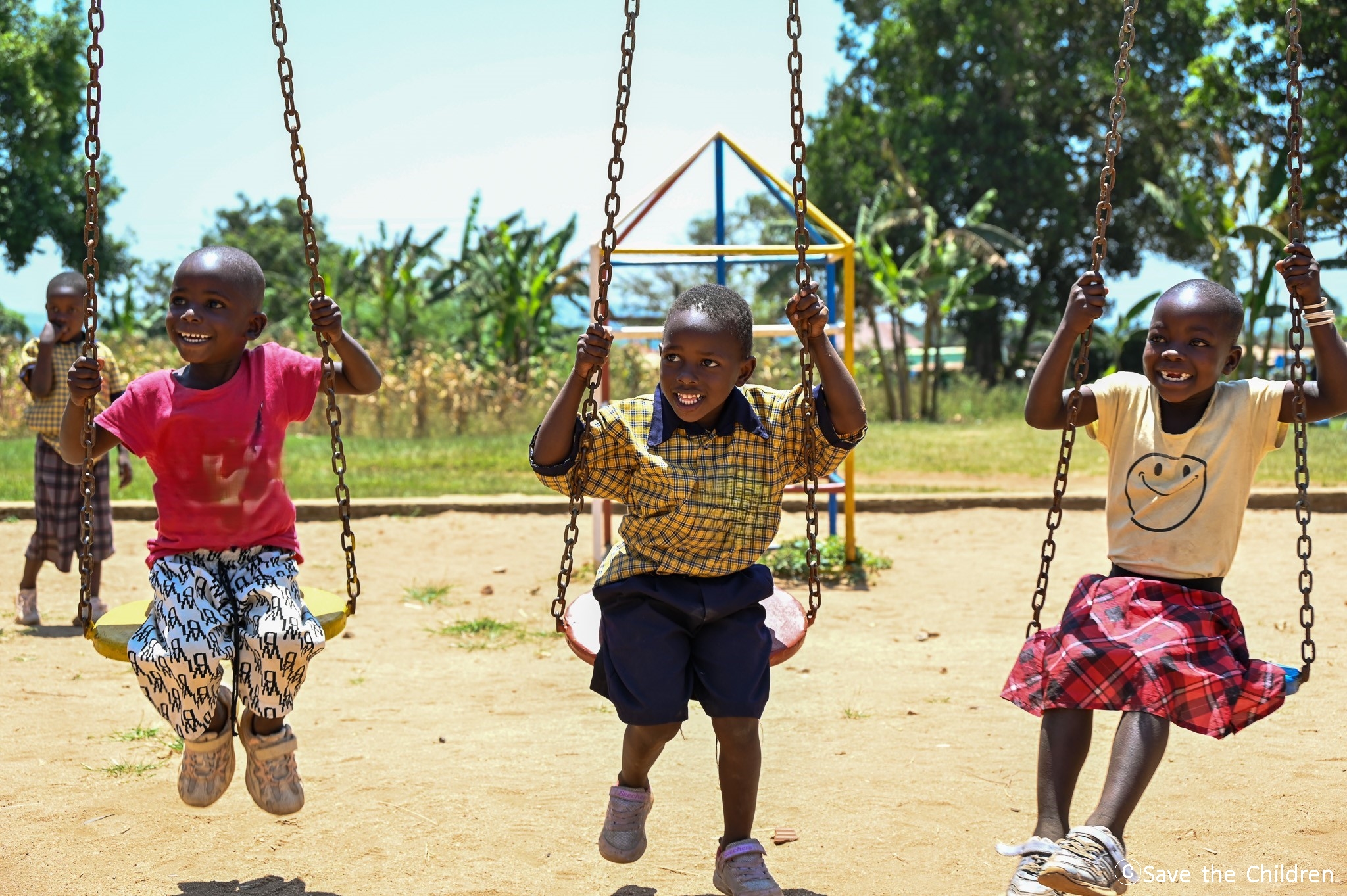우간다 영유아발달센터 그네